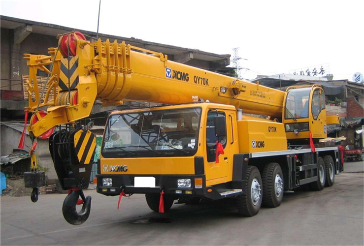 青云谱区吊车出租选择重点