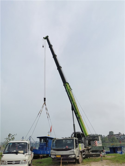 青云谱区桥梁建设吊装案例